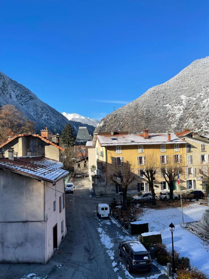 La Montagnette L Oursson Chambre Maison En Travaux De 10H A 17H Moutiers  Eksteriør bilde