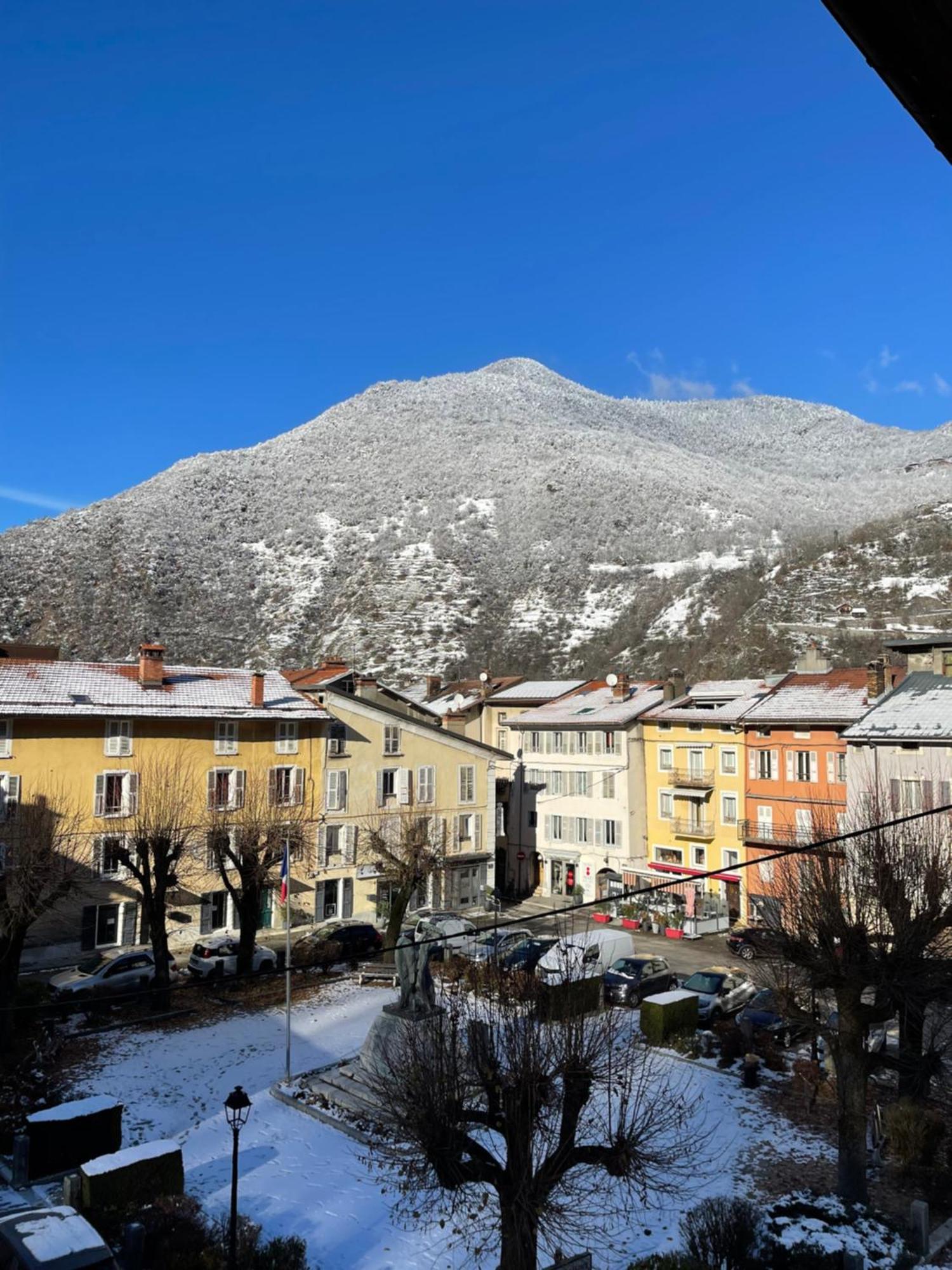 La Montagnette L Oursson Chambre Maison En Travaux De 10H A 17H Moutiers  Eksteriør bilde